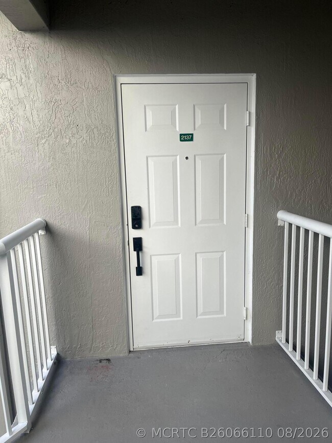 Building Photo - 2137 Shoma Dr