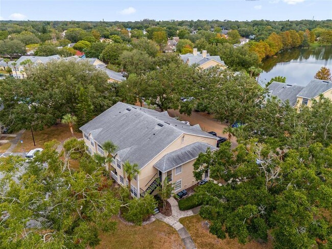 Building Photo - 1035 S Hiawassee Rd