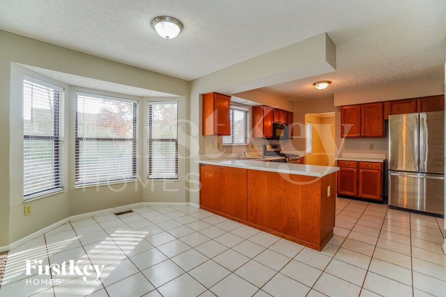 Building Photo - 8900 Cornwallis Ct