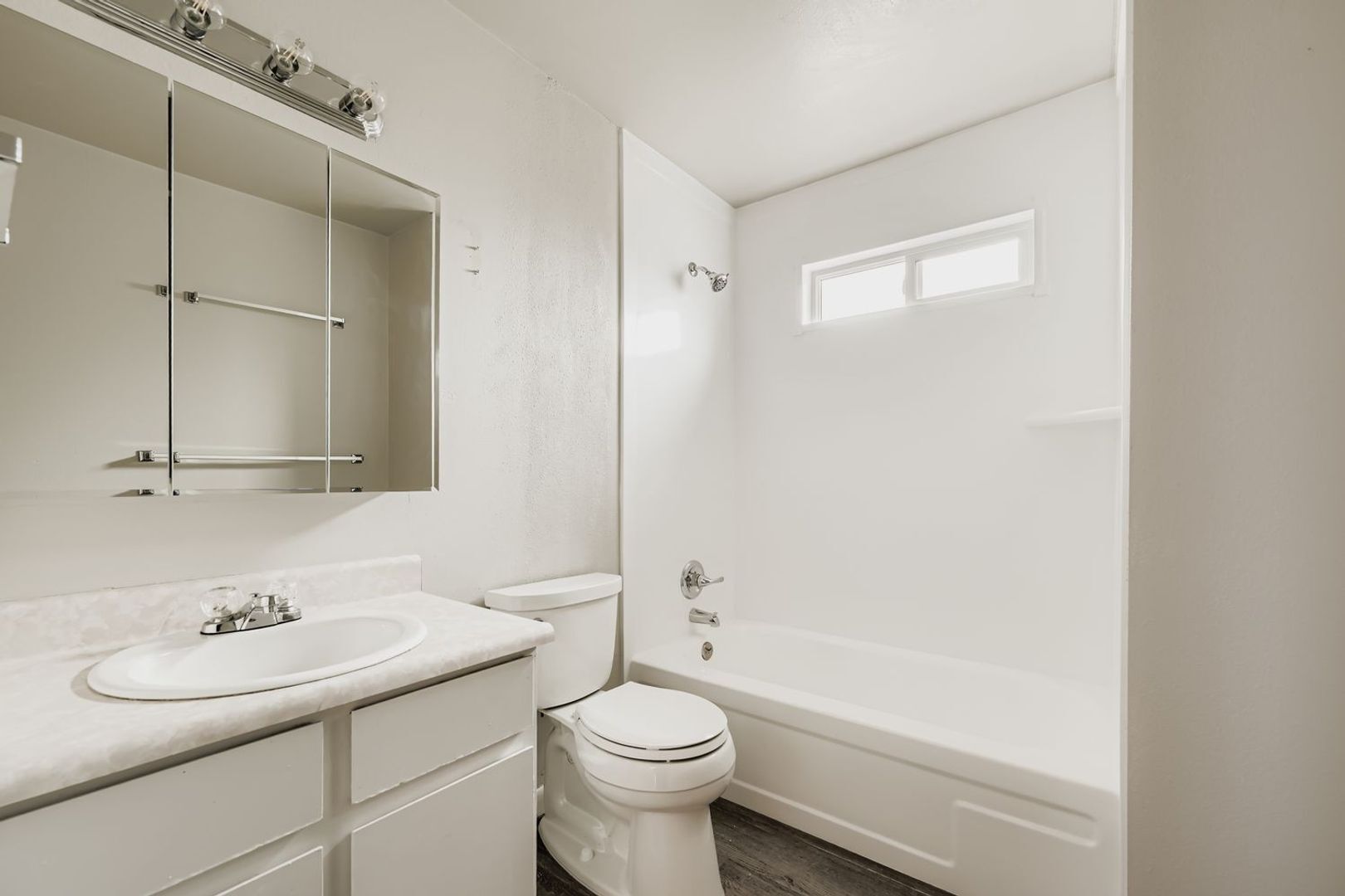 Building Photo - 366 Berwick Ave