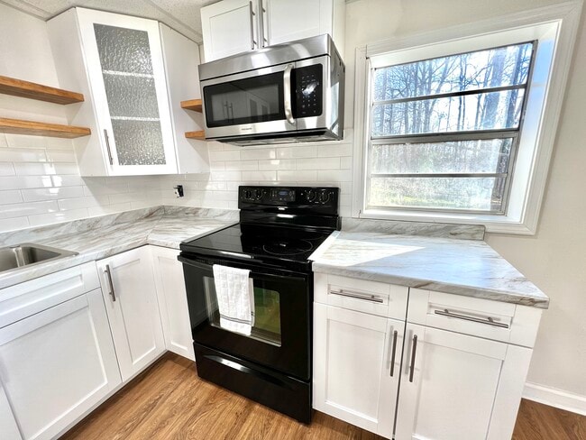 Building Photo - 5254 Byers Rd