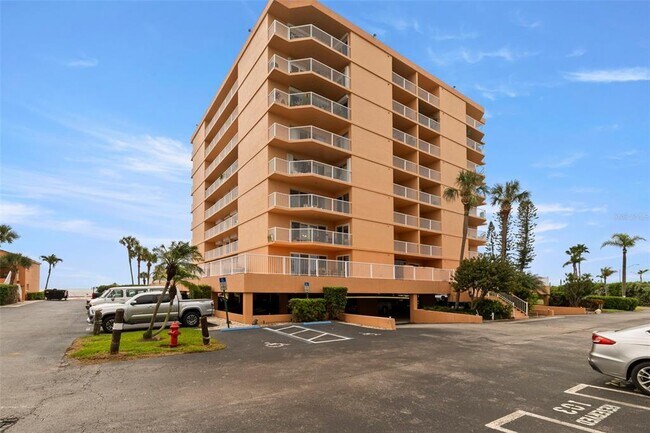 Building Photo - 7430 Sunshine Skyway Ln S