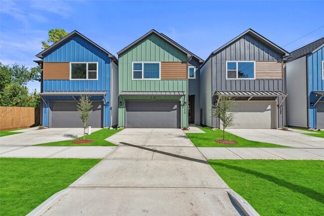Building Photo - 1308 Neiman Ln