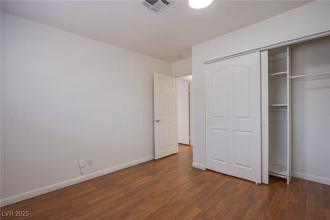Building Photo - 6726 Paljay Ct