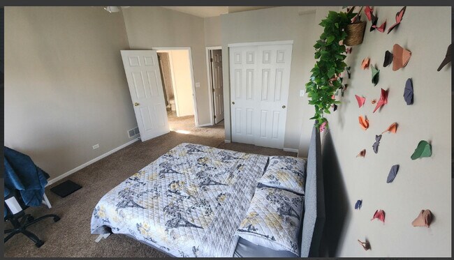 Building Photo - 3421 Ravinia Cir