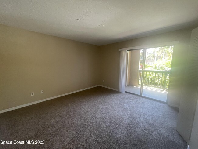 Building Photo - 7667 N Wickham Rd