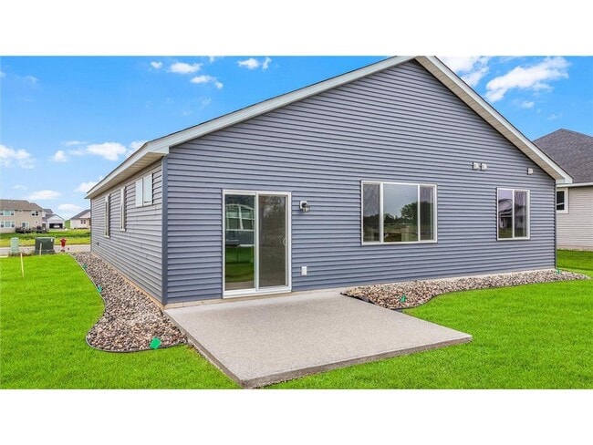 Building Photo - 2149 Westpointe Dr