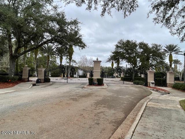 Building Photo - 5978 Pavilion Dr