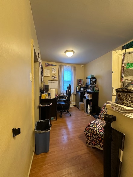 Building Photo - 620 Slateford Rd