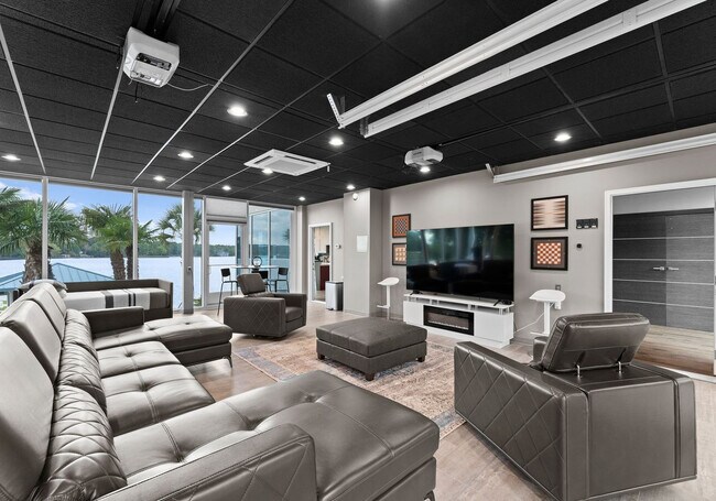 Building Photo - 8776 Harbor Cir