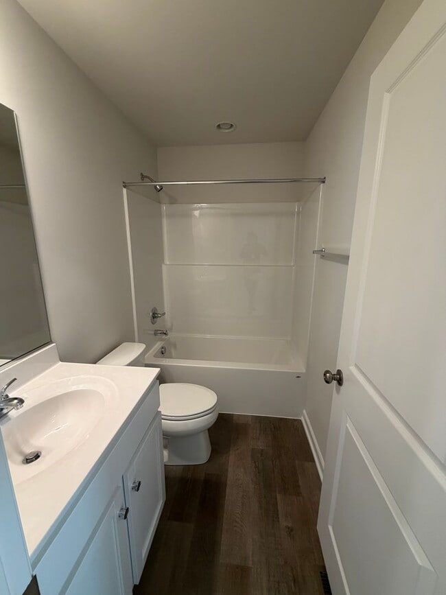 Building Photo - Modern Two-Story Townhome with Open Floor Plan and Garage