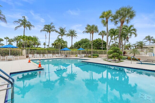 Building Photo - 4301 N Ocean Blvd