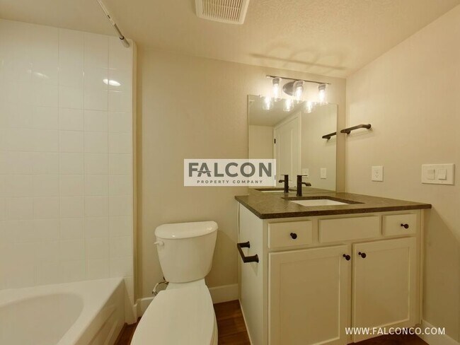Building Photo - 6733 Nystrom Ter
