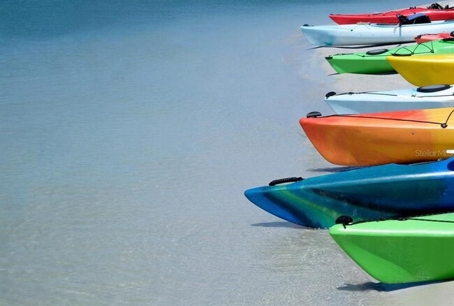 Building Photo - 9739 Meadow Field Cir