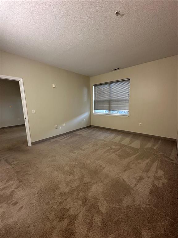 Building Photo - 104 Mill St