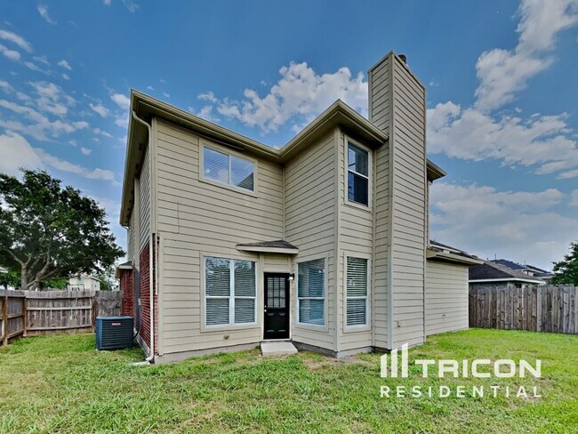 Building Photo - 5615 Bear Paw Cir