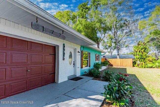 Building Photo - 177 Woodland Dr