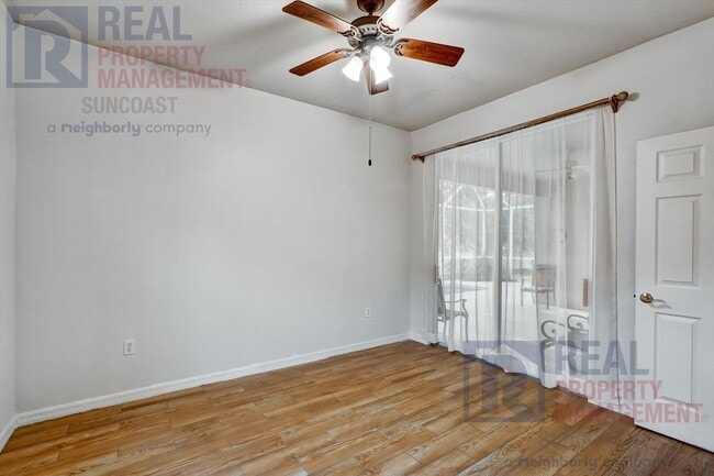 Building Photo - 8231 46th Ct E