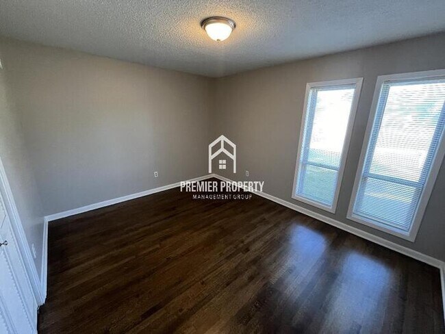 Building Photo - 5374 Hudgins Rd