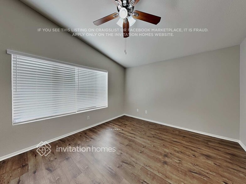 Building Photo - 6991 W Kings Ave