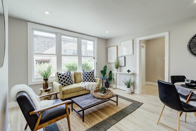 Building Photo - 791 Communipaw Ave