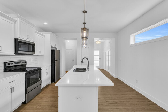 Building Photo - The Cottages at Lake Falls