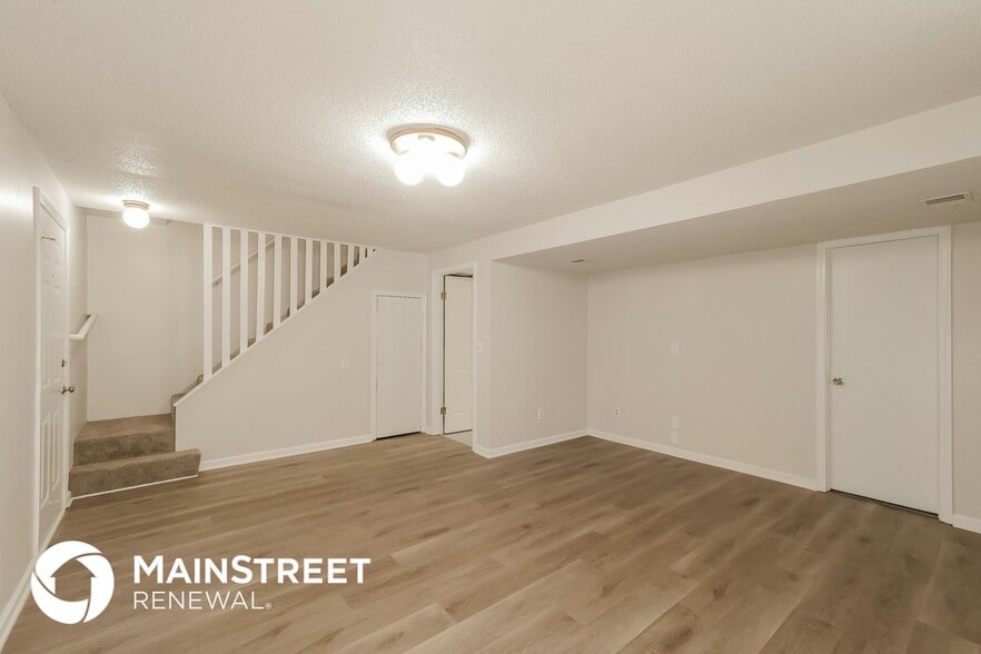 Building Photo - 6920 N Mercier St