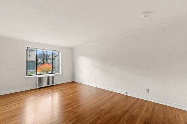 Building Photo - 38-40 Cedar Street Unit 141