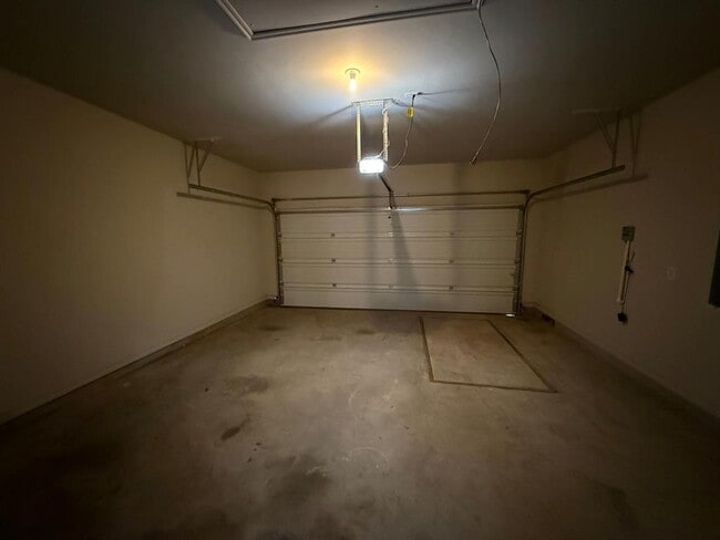 Building Photo - 11325 SW 33rd Terrace