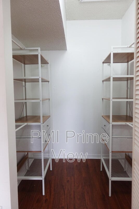 Building Photo - 6425 SW 130th Pl