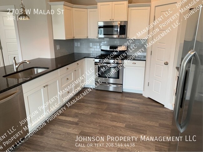 Building Photo - 2703 W Malad St