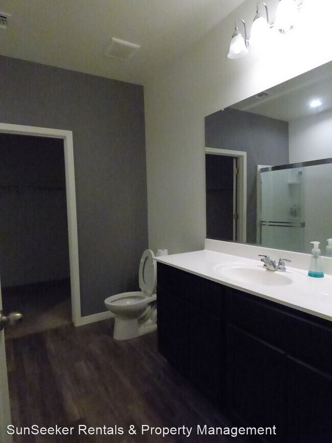 Building Photo - 3 br, 2 bath House - 20228 W Mesquite Dr