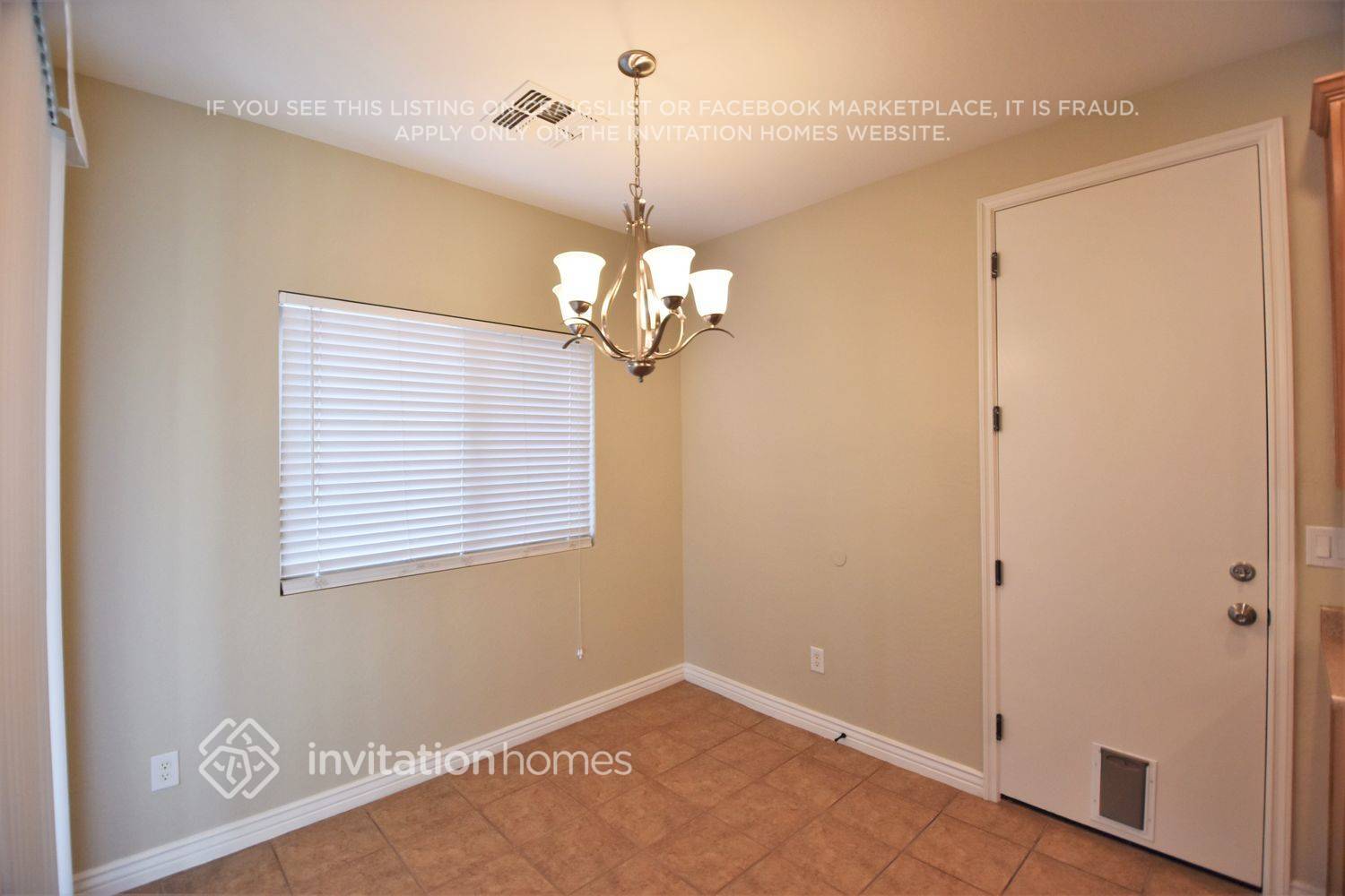 Building Photo - 254 S Aaron