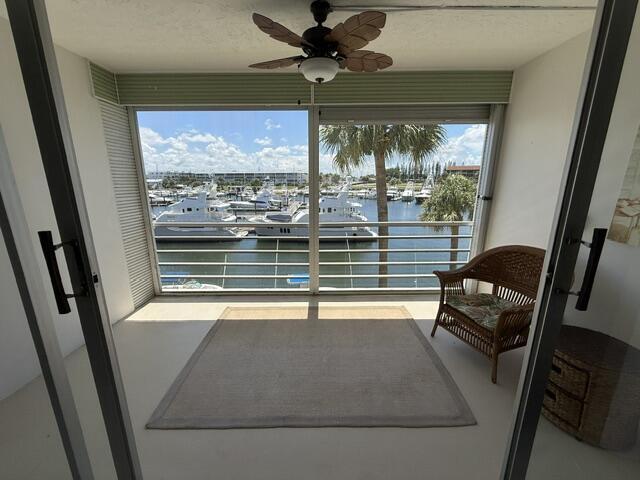 Building Photo - 29 Yacht Club Dr