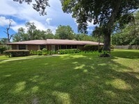 Building Photo - Huge home on acreage with Greenhouse and P...
