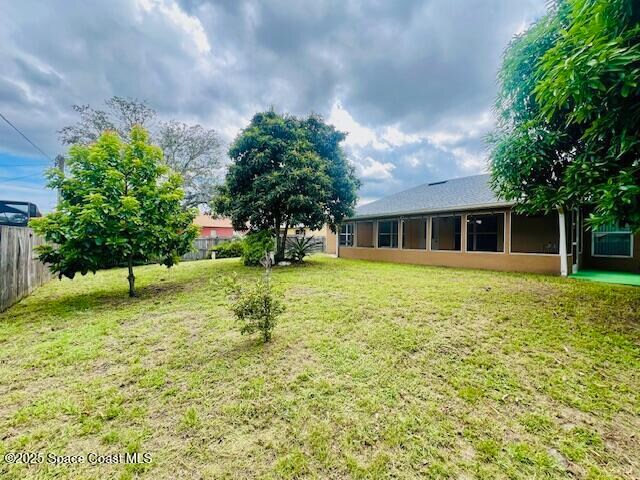 Building Photo - 309 Emerson Dr NW