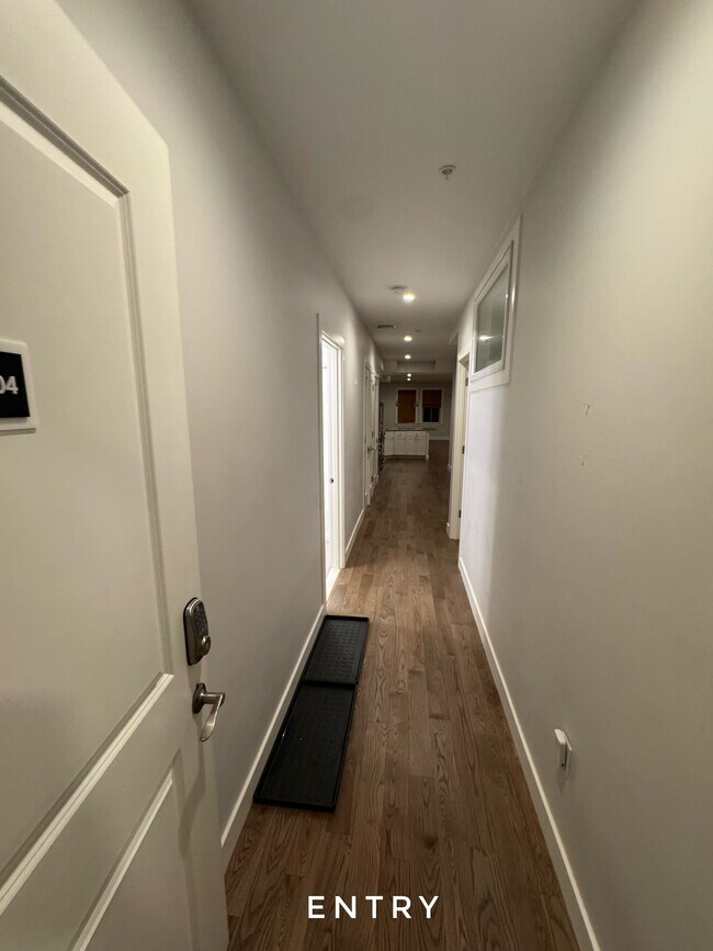 Building Photo - 9 Independence Ave