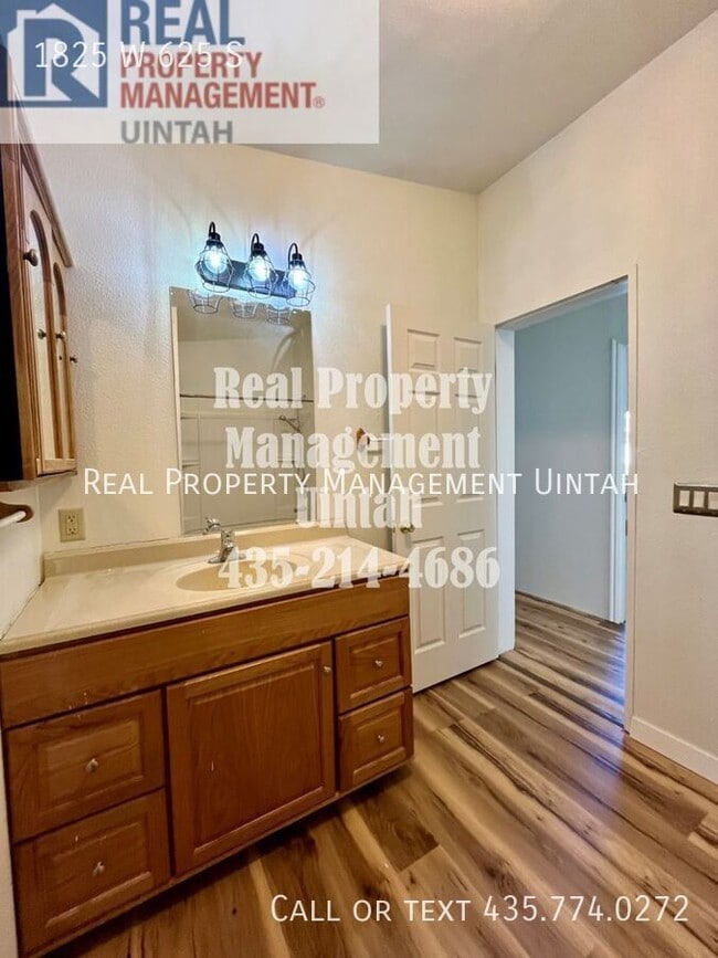 Building Photo - 1825 W 625 S