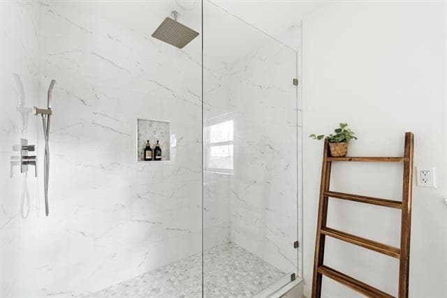 Building Photo - 4252 McComas Rd