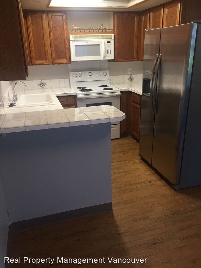 Building Photo - 7218 NE 16th Ave