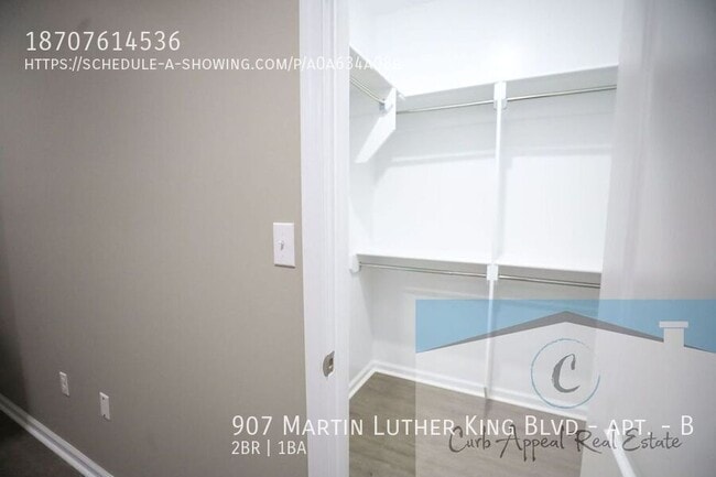 Building Photo - 907 Dr M.L.K. Jr Dr