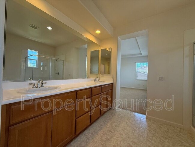 Building Photo - 2099 Frank Blondin Ln