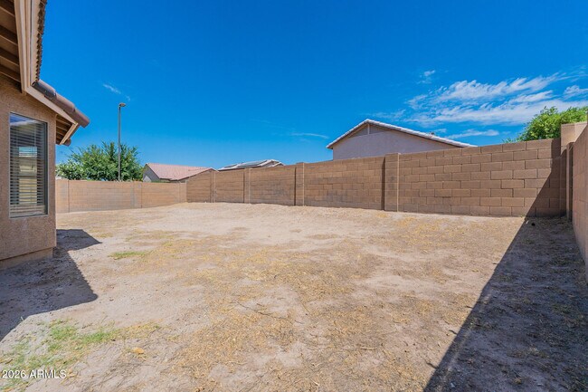 Building Photo - 24866 W Huntington Dr