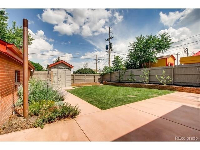 Building Photo - Nicely Remodeled Lower Duplex in Sunnyside/Berkeley Area