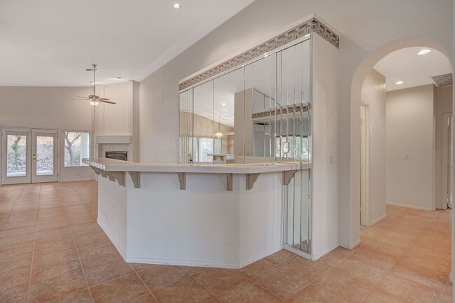 Building Photo - Great Calico Ridge Home
