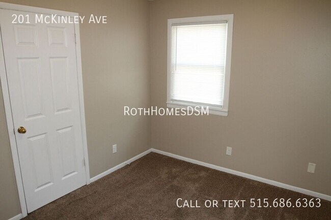 Building Photo - 201 McKinley Ave