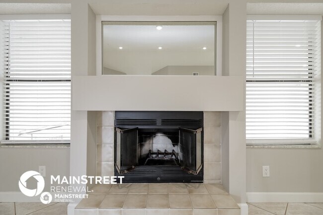 Building Photo - 1851 Calmar St NW