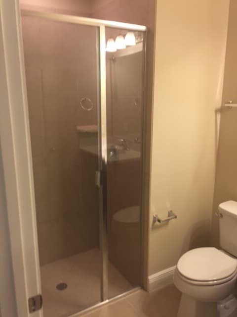 Building Photo - 1028 Parma Cir