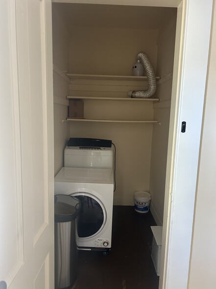 Building Photo - 200 Norfolk St