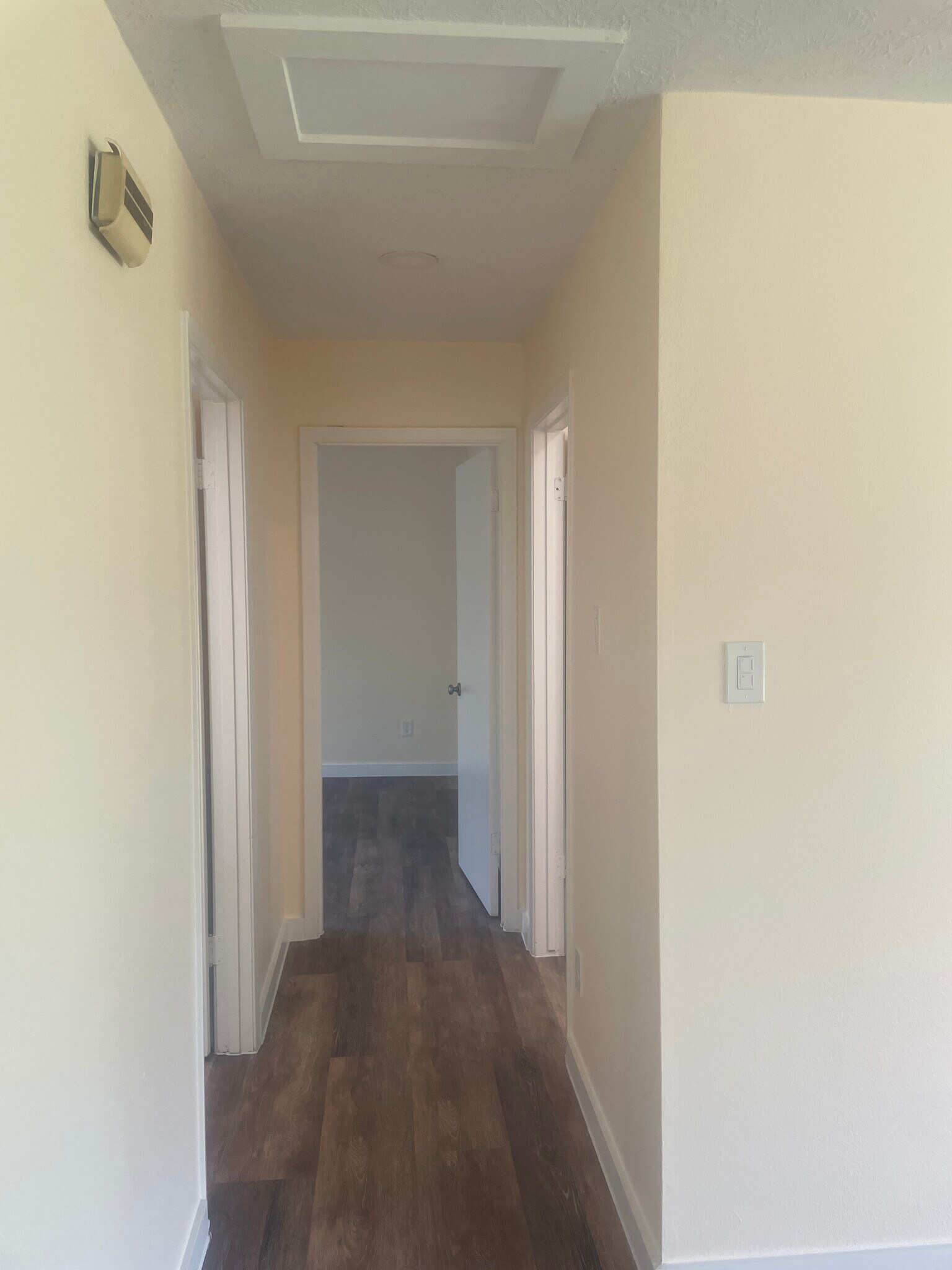 Hallway - 1500 S Diamondhead Blvd